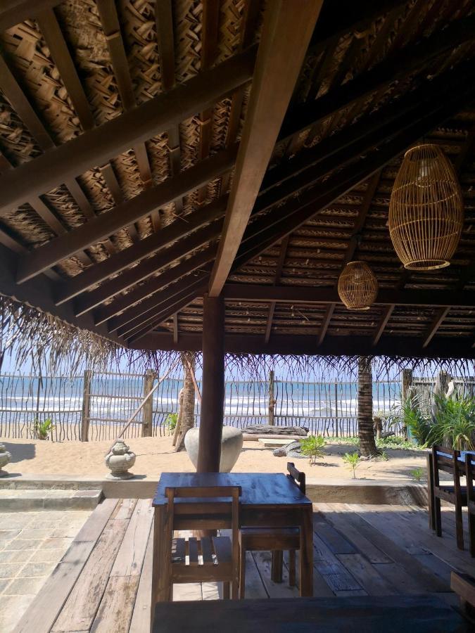 Thoduwawa Beach Villa Paiyagala Eksteriør bilde